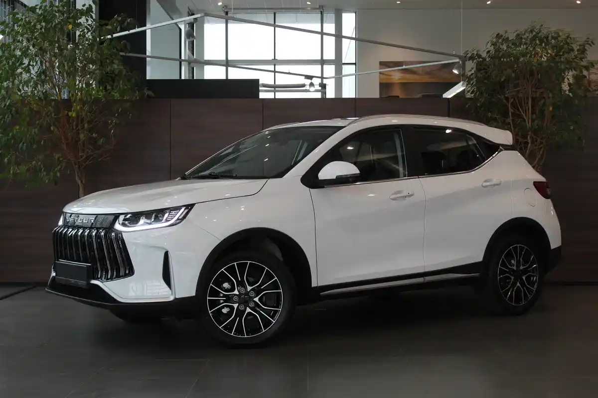 Jetour X50 в наличии по цене от 869 000 рублей