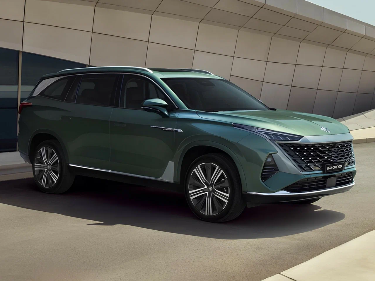 MG RX9 в наличии по цене от 2 520 000 рублей