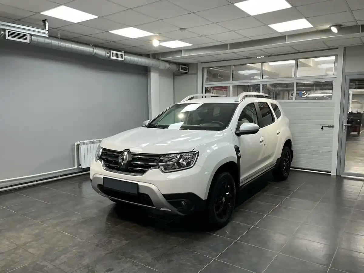 Renault Duster с салона по цене от 643 000 рублей